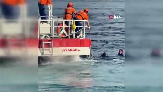 İstanbul Boğazı'nda şüpheli cisim paniği: Mayın sanıldı şamandıra çıktı