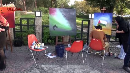 İranlı Sanatçılardan Filistin Buluşması! Tahran'da Bir Araya Gelen Aydınlar İsrail'e Tepki Gösterdi