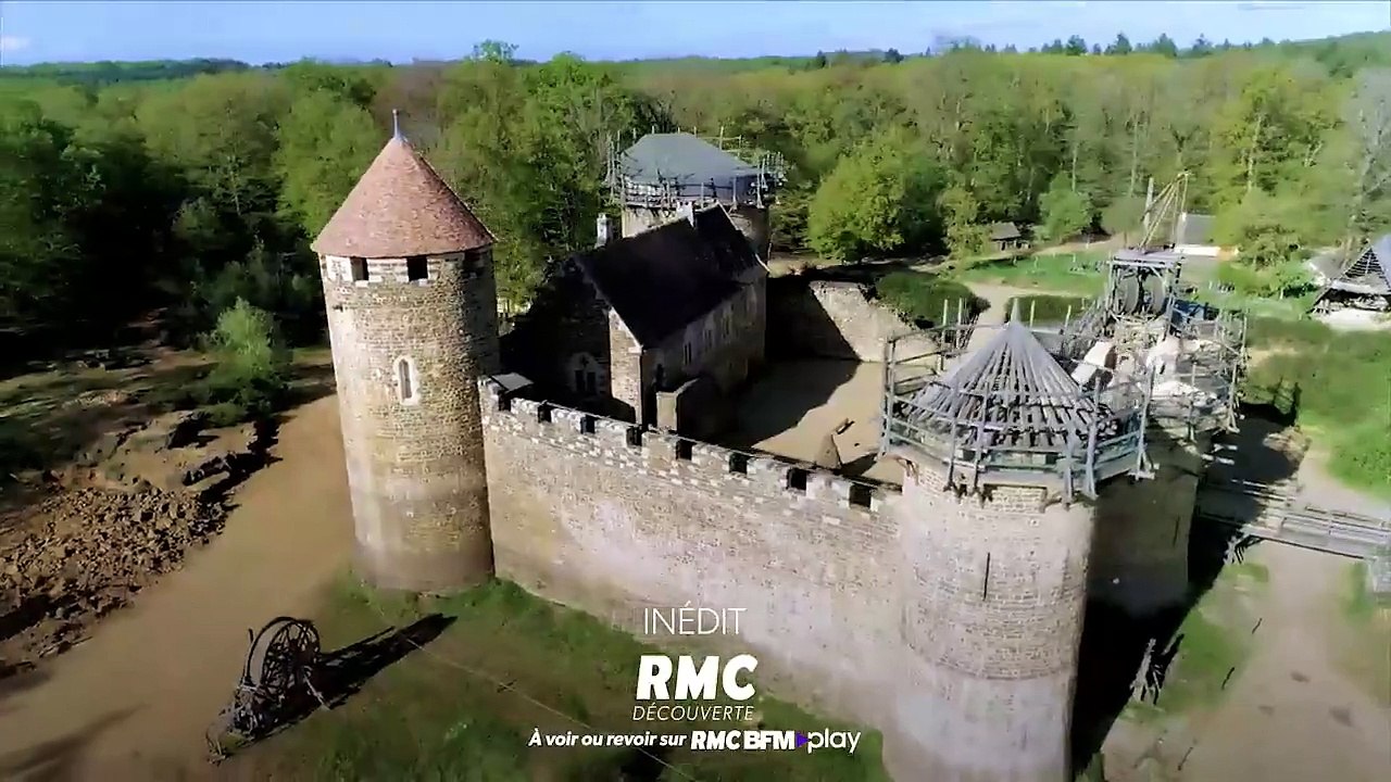 CONSTRUCTION D'UN CHATEAU MÉDIÉVAL EN BOURGOGNE, GUÉDÉLON 2