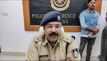 अवैध हथियारों की खेप के साथ शातिर अपराधी गिरफ्तार