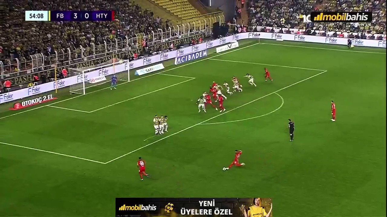 غولام يبدع بهدف عالمي في الدوري التركي