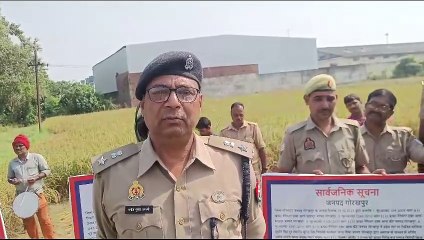 गोरखपुर के टॉप 10 माफिया सुधीर सिंह की आज 100 करोड़ की संपति जब्त हुई हैं। इस संदर्भ में जानकारी देते हुए SP नॉर्थ गोरखपुर मनोज अवस्थी