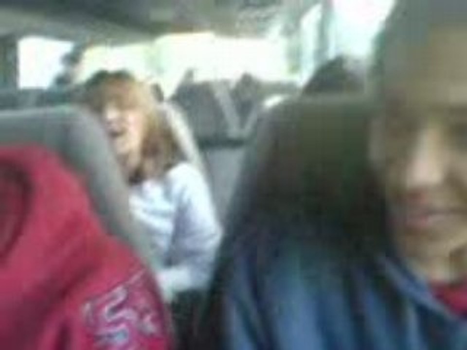 Délire dans le car !