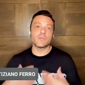 Tiziano Ferro si sfoga - 'Una fidanzata accanto per finrila con articoli di m.rda'