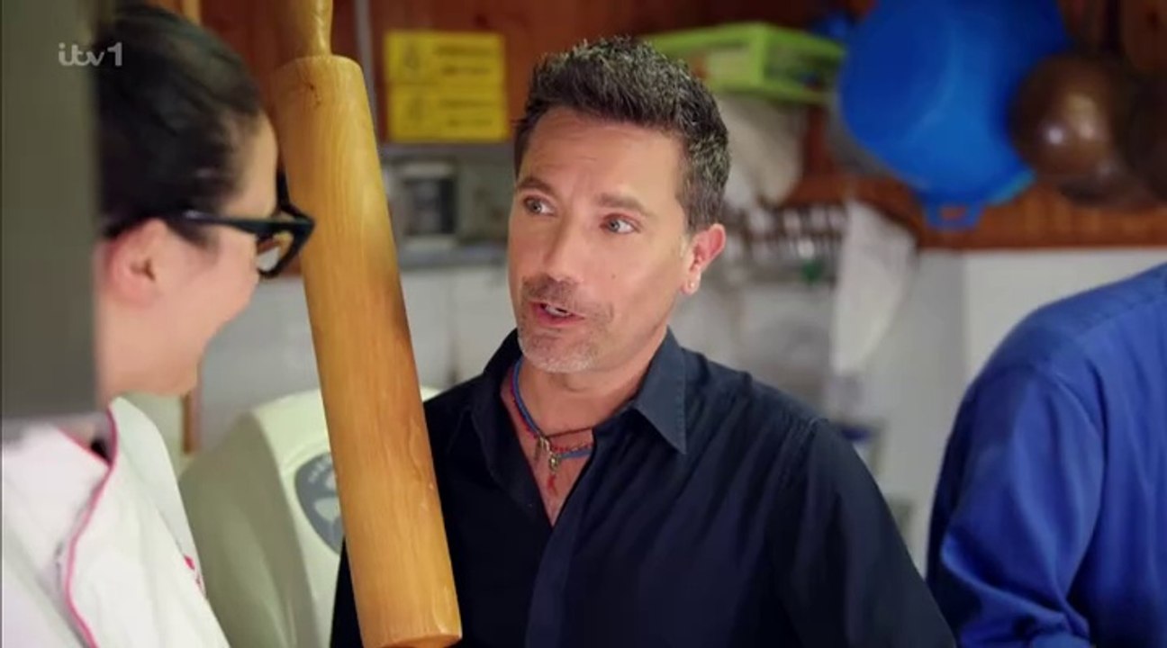 Ginos.Italy.S02E01 video Dailymotion