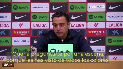 Tải video: Xavi desvela lo que le dijo a Marc Guiu justo antes de salir y ganar el partido