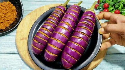 बैगन की एकदम नई रेसिपी जो आपने न कभी खाई होगी न कभी बनाई होगी New Baigan bharwa masala curry recipe