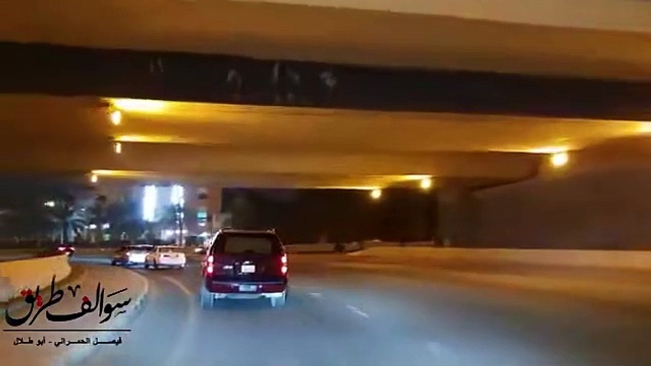 1235 - قصة تحت ظل الشجرة !! سوالف طريق