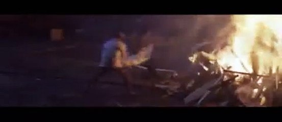 Against the Dark Bande-annonce (IT)