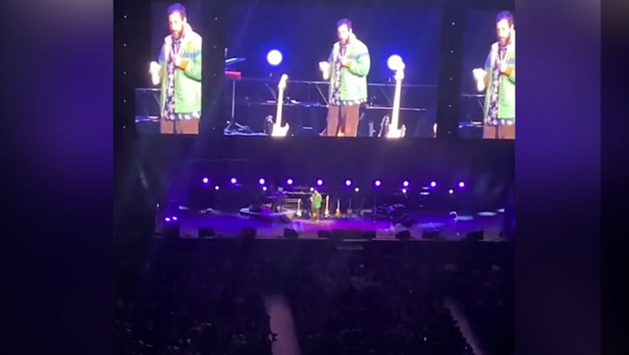Adam Sandler stops comedy show to help fan having medical emergency: ‘This is terrible’