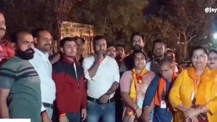 ग्वालियर: विधर्मियों को रोकने के लिए गरबा पांडाल में हिंदू संगठनों ने किया निरीक्षण