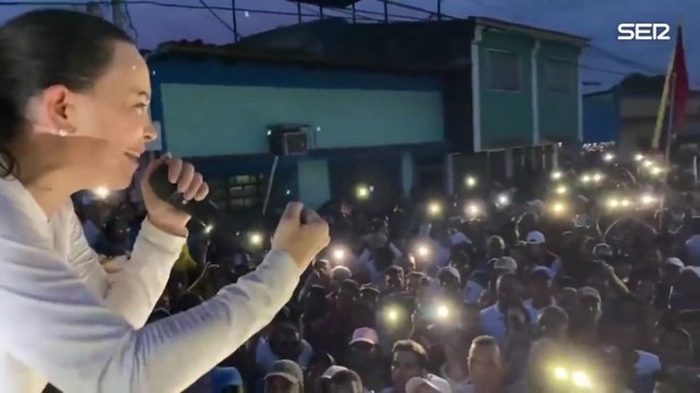 María Corina Machado arrasa en las primarias de la oposición en Venezuela