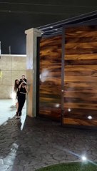 Video: La impresionante propuesta de un joven a una chica para pedirle que sea su novia 