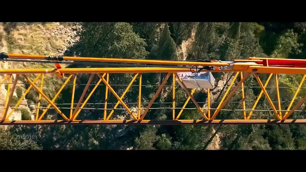 Bande-annonce de 007: Road To A Million. La fin pour la saga James Bond ? La productrice se confie sur l'avenir après le départ de Daniel Craig