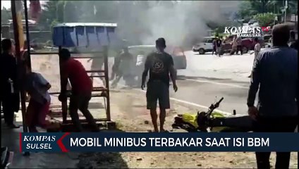 Mobil Minibus Terbakar Saat Isi Bbm