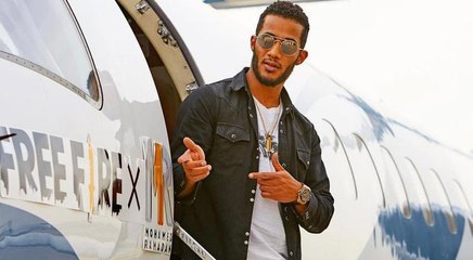 هجوم على محمد رمضان بعد ارتدائه جاكيت يحمل شعار الماسونية وهذا سعره