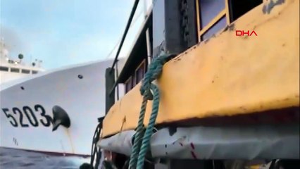 Un navire de la Garde côtière chinoise heurte un navire de ravitaillement philippin