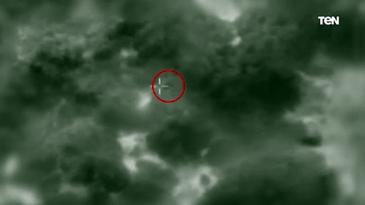 لحظة استهداف الجيش الإسرائيلي عناصر حزب الله
