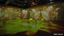 Klimt e la sensualit? dell'oro in una mostra immersiva a Milano