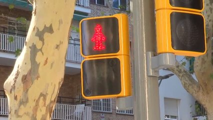 Mortadelo y Filemón ya tienen un semáforo en Barcelona