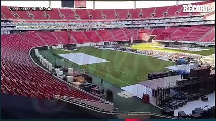 ¿Y el Chivas vs Tigres? por concierto de The Weekend en el Akron