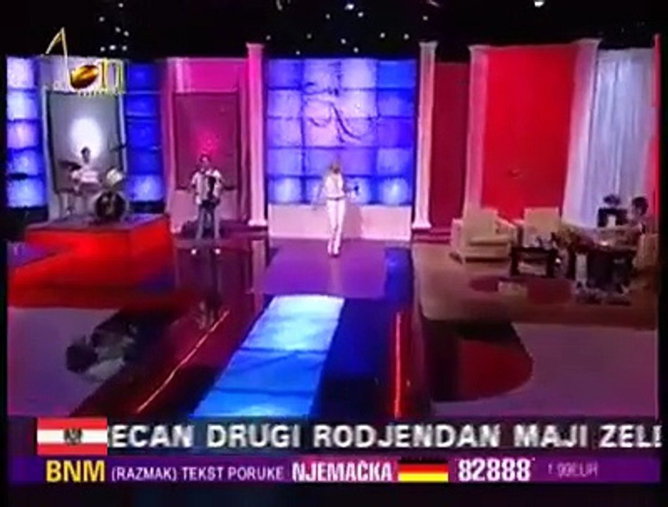 Sanja Djordjevic - Vidi me sad - Nedeljno popodne - (Tv Bn 2010)