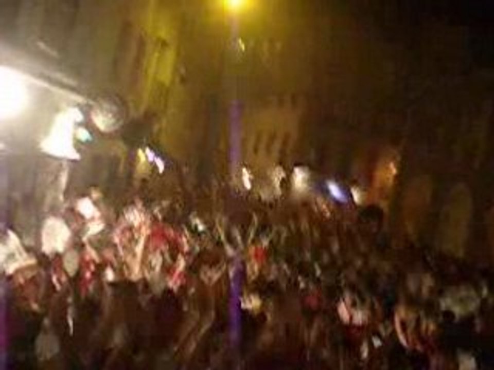 ptiseb19 bayonne 2007 HYMNE AVIRON BAYONNAIS vino griego