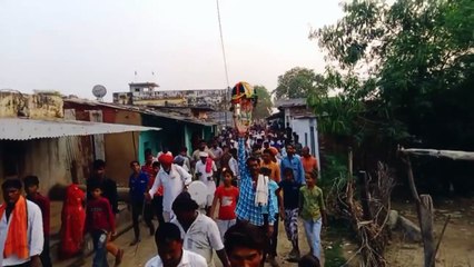 Video : दस साल बाद फिर धूमधाम से निकाली माताजी के नेजे की सवारी