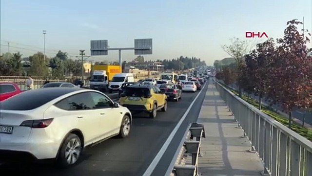 İstanbullular dikkat! Vatan Caddesi, Cumhuriyet Bayramı provaları için trafiğe kapatıldı