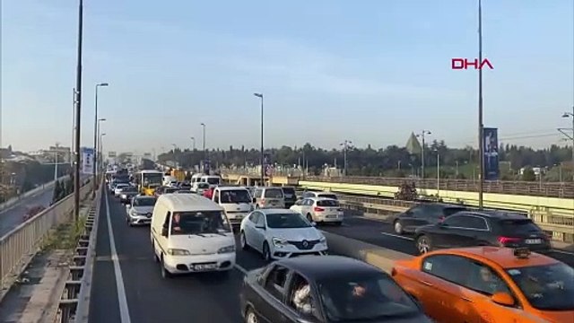 29 Ekim Cumhuriyet Bayramı kutlamaları için Vatan Caddesi trafiğe kapatıldı