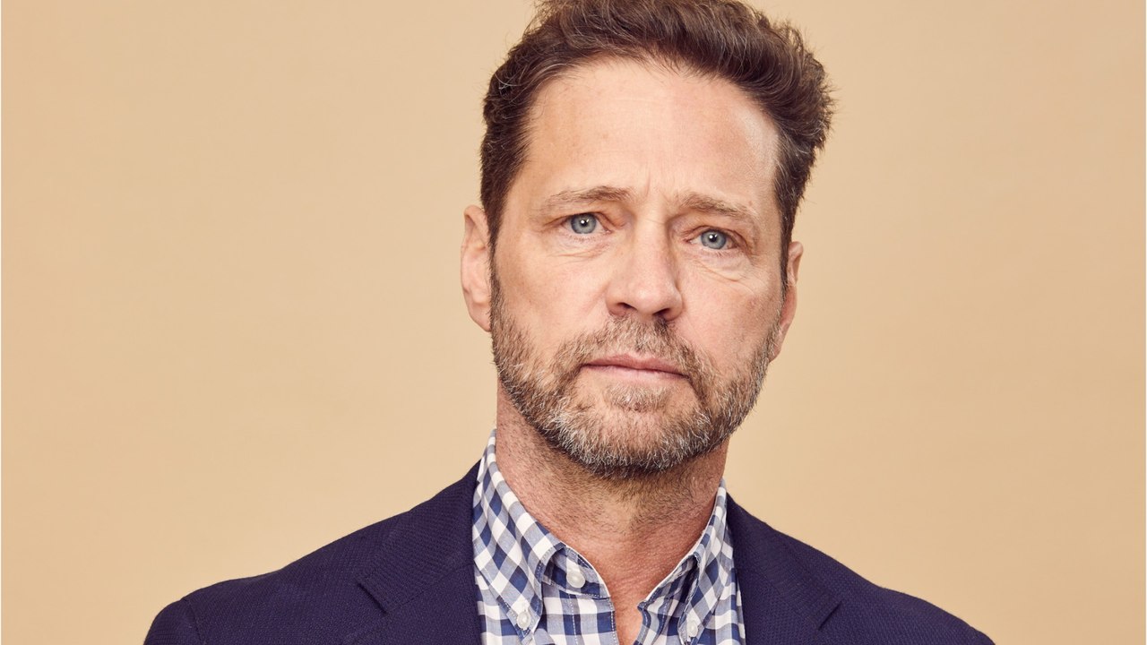 GALA VIDÉO - Jason Priestley (Beverly Hills 90210) rend hommage à Luke Perry : « Nous étions de très bons amis " (1)