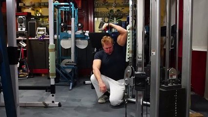 Michael Gundill performs a superset for the brachialis-biceps
