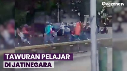 Tawuran di Tengah Kemacetan, Puluhan Pelajar Saling Sabet dengan Sajam di Jatinegara