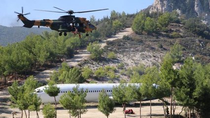Türkiye ve KKTC'den nefes kesen tatbikat