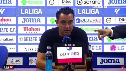 Xavi habla de dejar tranquilos a los árbitros y en X le recuerdan esto