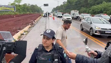 Homem esfaqueia companheira, aluga carro para fugir e morre em acidente na BR-469