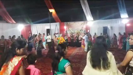 अग्रवाल महासभा के डांडिया महोत्सव में झूमे समाजबंधू, देखें वीडियो