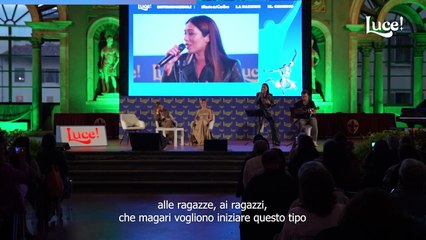 L'intervista a Valentina Parisse, Cantautrice e Testimonial Mundys - Festival Luce! 2023