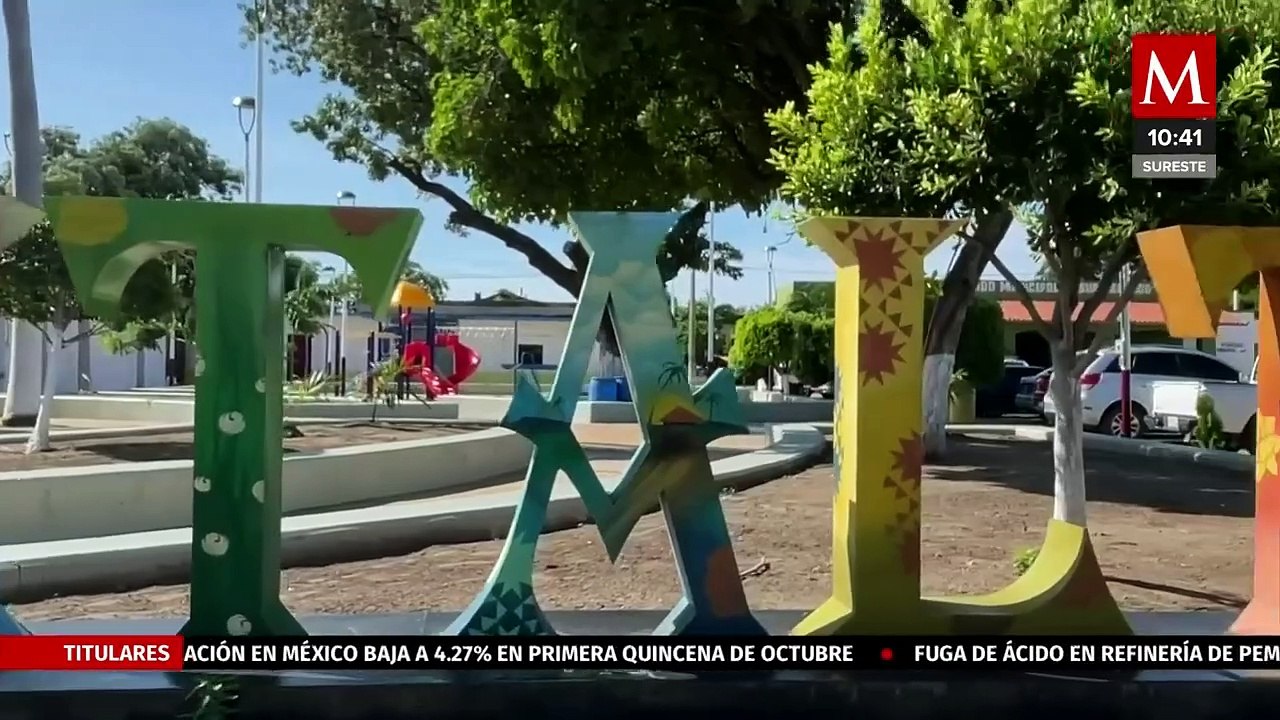 En Oaxaca, mujer traslada a niños y jóvenes a escuelas en su mototaxi