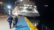 Rusya'dan gelen kruvaziyer gemisi Amasra Limanı'na demirledi