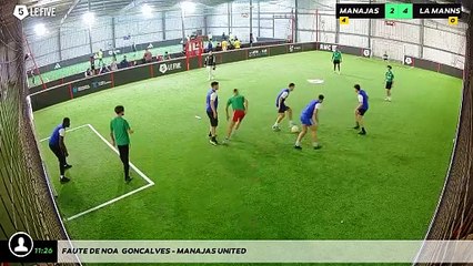 Faute de Noa  Goncalves - Manajas United