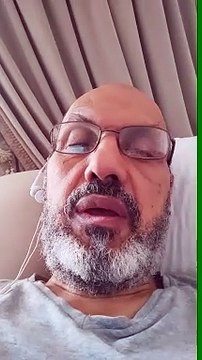 وَيَقُولُ الَّذِينَ آمَنُوا لَوْلَا نُزِّلَتْ سُورَةٌ ۖ فَإِذَا أُنزِلَتْ سُورَةٌ مُّحْكَمَةٌ وَذُكِرَ فِيهَا الْقِتَالُ ۙ رَأَيْتَ الَّذِينَ فِي قُلُوبِهِم مَّرَضٌ يَنظُرُونَ إِلَيْكَ نَظَرَ الْمَغْشِيّ