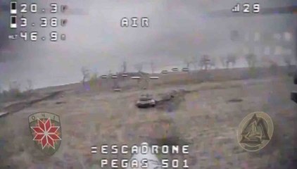 Video näyttää, kuinka Venäjän edistynein panssarivaunu tuhotaan ukrainalaisella dronella