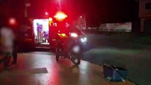 Com lanches para entregar, motociclista fica ferido em acidente na Jacarezinho