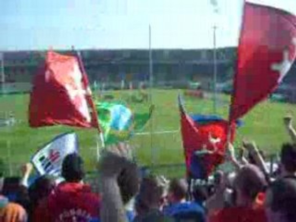 Modena Pisa...Ingresso Squadre in campo...