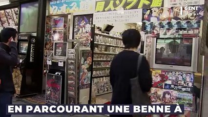 Ce joueur fouille les poubelles d'un magasin de jeux vidéo et fait une découverte affligeante