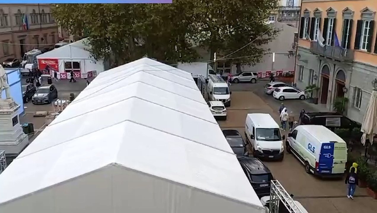 Tutto pronto per Lucca Comics, ultimi ritocchi ai padiglioni e agli stand