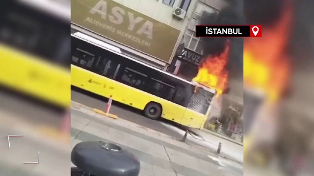 Beykoz'da İETT otobüsünün motor kısmında yangı çıktı