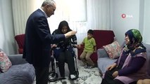 Doğuştan engelli genç kız, hayalini kurduğu akülü sandalyesine kavuştu