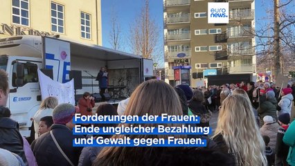 In Island streiken alle Frauen, auch die Ministerpräsidentin